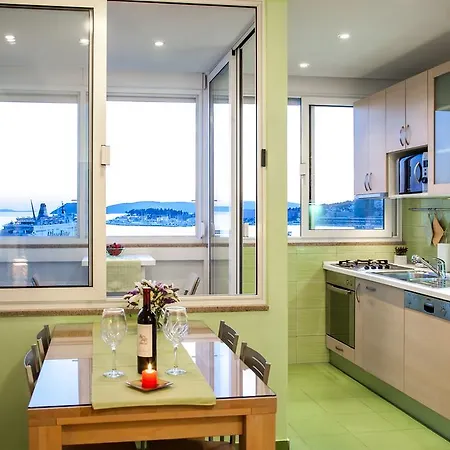 Amazing View Apartment